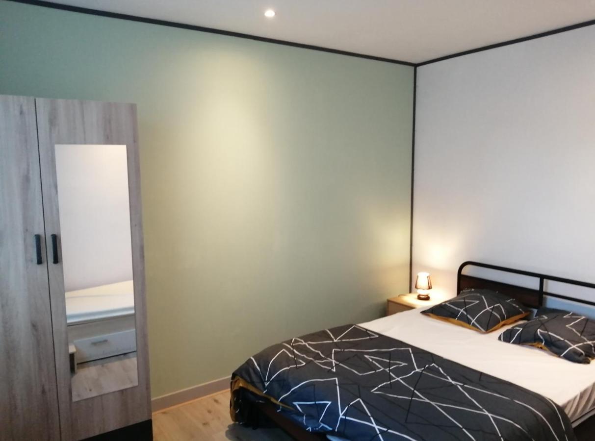 Les Farios Avec Terrasse Apartment Сарла-ла-Канеда Екстериор снимка